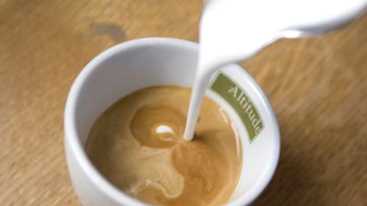 Aroma de cafea, cea mai bună metodă de a scăpa de oboseală
