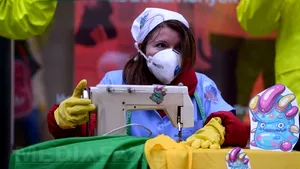 Greenpeace a descoperit produse toxice în haine pentru copii