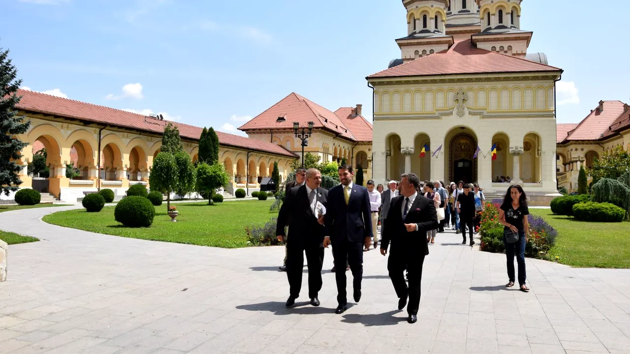 Nicolae, nepotul Regelui Mihai, i-a cerut mătuşii sale, Principesa Margareta, să îi fie naşă de cununie | GALERIE FOTO 