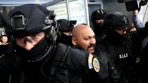 Tribunalul București a respins contestaţia la executare formulată de Dani Mocanu și fratele său. Decizia instanței nu este definitivă