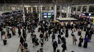 35.000 de tineri se pot înscrie să primească un permis de călătorie gratuit în Europa