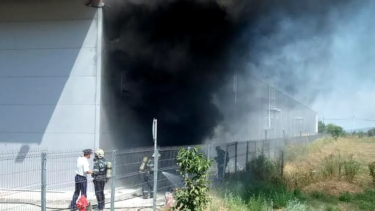 Incendiu la un magazin de haine din Alba Iulia