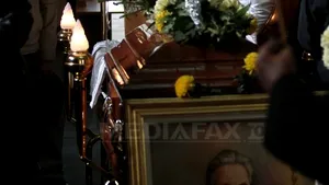 Ion Diaconescu a fost înmormântat cu onoruri militare la Cimitirul Bellu