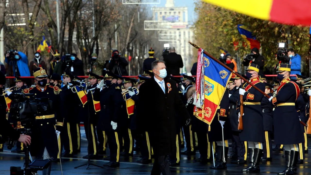 Valentin Stan: O paradă militară doar pentru Klaus Iohannis 