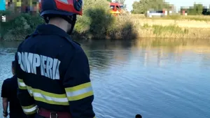 Intervenție de urgență pentru salvarea unei persoane de la înec în Lacul Tei