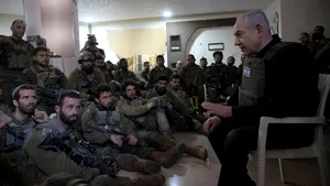 Războiul Israel - Hamas. Premierul israelian afirmă că Hamas trebuie distrus pentru a fi pace. Presa palestiniană relatează despre loviturile din timpul nopţii în Gaza şi ciocnirile din Cisiordania