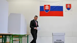 Un populist pro-rus a câştigat alegerile prezidenţiale din Slovacia
