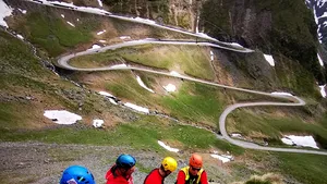 O zi de foc pentru salvamontiştii din întreaga ţară. Au primit zeci de apeluri de urgenţă