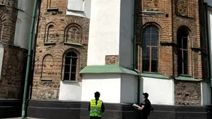 Un atac rusesc a avariat o catedrală de patrimoniu mondial din Kiev