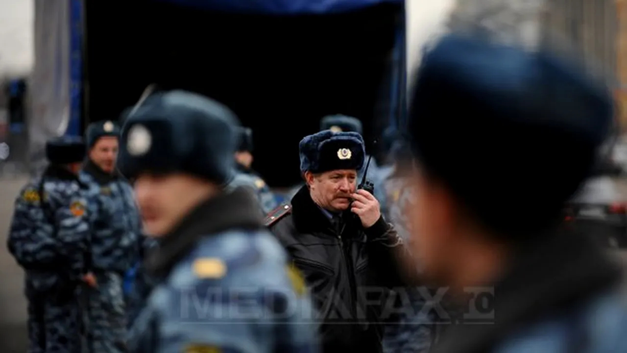 Peste 380.000 de poliţişti vor asigura securitatea la alegerile prezidenţiale din Rusia