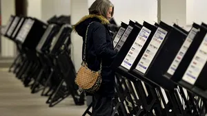 ALEGERILE PREZIDENŢIALE DIN SUA: Peste 17 milioane de americani au votat deja