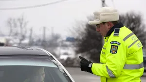 Modificările Codului rutier privind transportul copiilor intră în vigoare sâmbătă. CONDIŢIILE de siguranţă pe care trebuie să le respecte şoferii