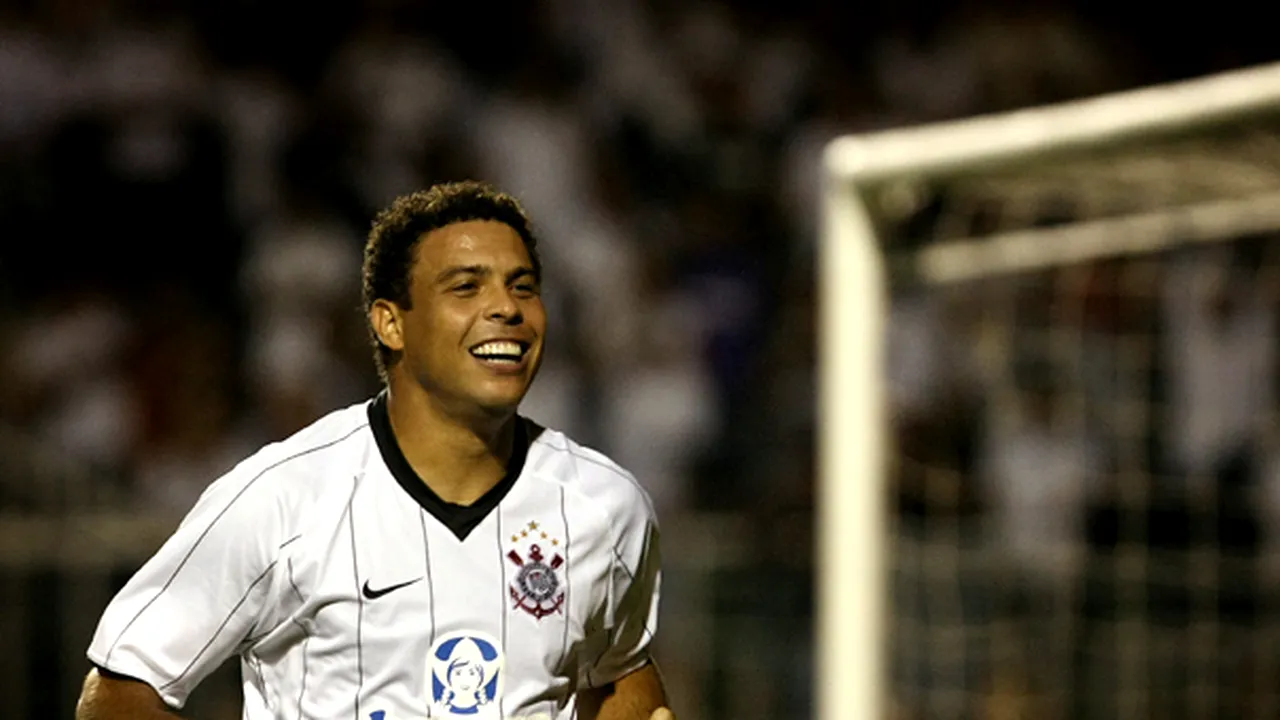 Atacantul brazilian Ronaldo se retrage în 2011