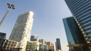 Cartierul de afaceri Defense din Paris a fost evacuat  după o alarmă falsă 