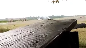 Ce nu s-a spus despre atacul asupra bazei americane din Kenya: militanţii au distrus aeronave în valoare de zeci de milioane de dolari. Printre ele şi un avion spion | FOTO