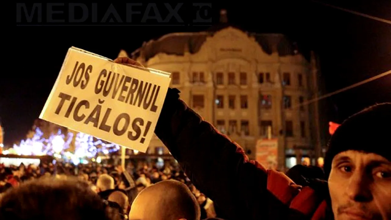PROTESTELE DE LA BUCUREŞTI s-au desfăşurat fără incidente. Sute de oameni au fost percheziţionaţi şi legitimaţi de jandarmi - VIDEO