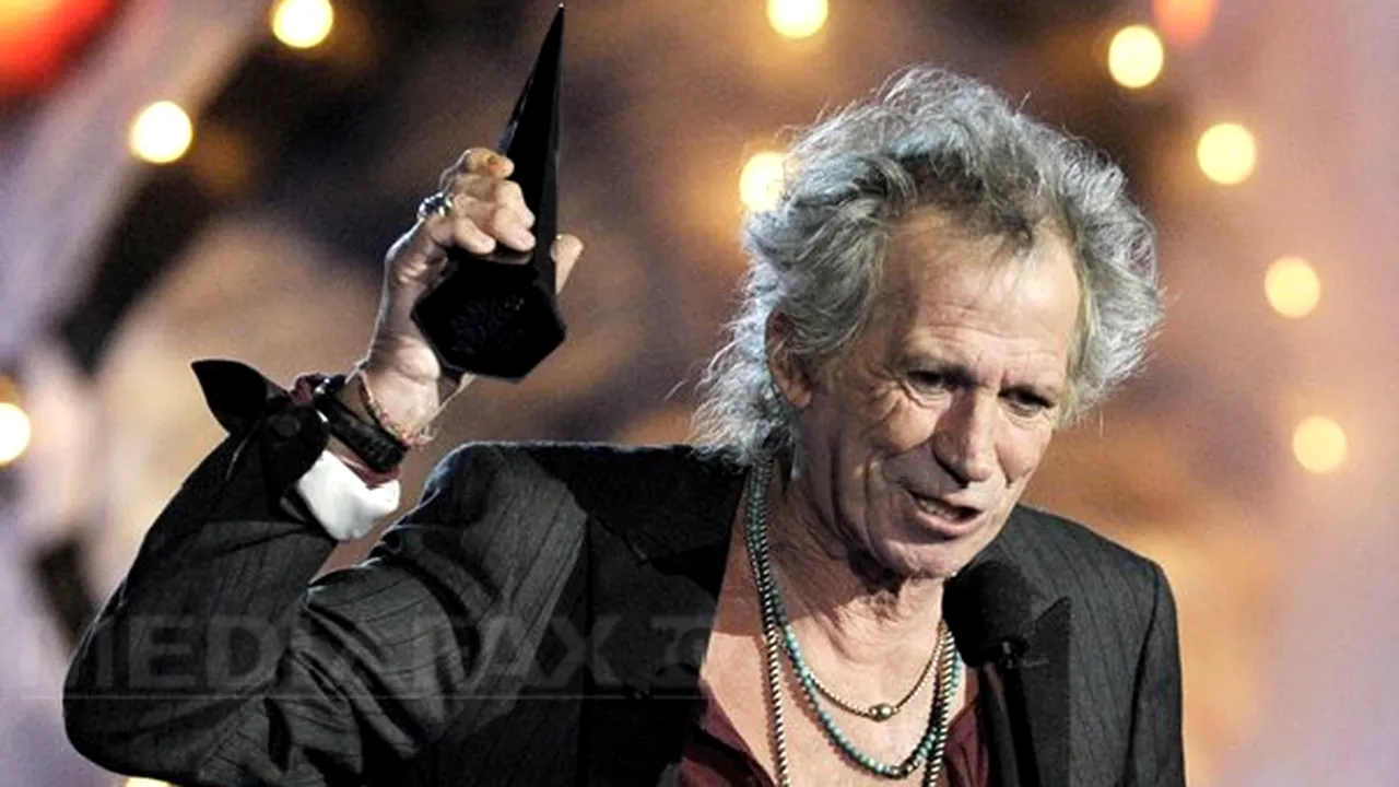 Keith Richards a lovit în cap un jurnalist, din cauza unei cronici din 2007