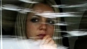 Britney Spears a cedat custodia copiilor fostului soţ (Video)