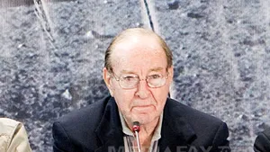 Al şaselea om care a păşit pe Lună spune că extratereştrii au salvat omenirea de un război nuclear