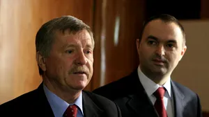 Hărdău şi Adomniţei cred că Geoană îi acuză în necunoştiinţă de cauză