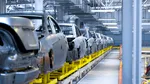 Industria auto germană se clatină. Volkswagen, BMW și Mercedes reduc mii de locuri de muncă