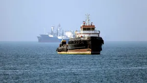 Noi detalii despre suspendarea operațiunii din Ormuz: Trump, obligat de Arabia Saudită să facă pasul înapoi