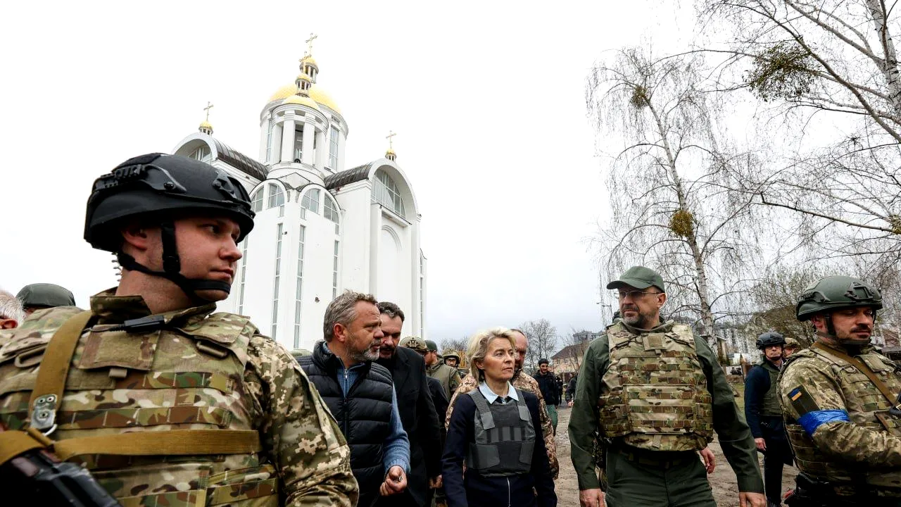 Ucraina un prim pas spre UE.  Ursula von der Leyen: Am auzit cererile dvs. tare şi clar. Şi astăzi suntem aici pentru a vă oferi un prim răspuns pozitiv