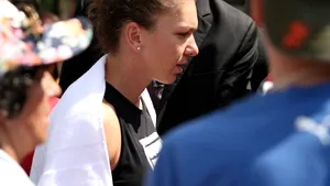 Meci oprit de ploaie. Scorul afişat de tabelă în înfruntarea Halep - Pavliucenkovaşi şi când se reia disputa