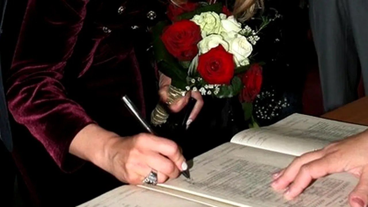 Romania’s Govt To Eliminate Financial Aid For Childbirth, First Marriage