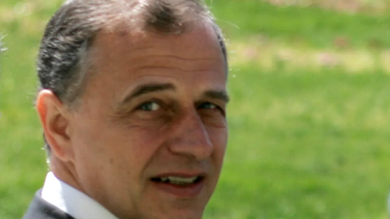 Geoană: Băsescu este într-o cădere chiar mai accentuată decât Emil Constantinescu