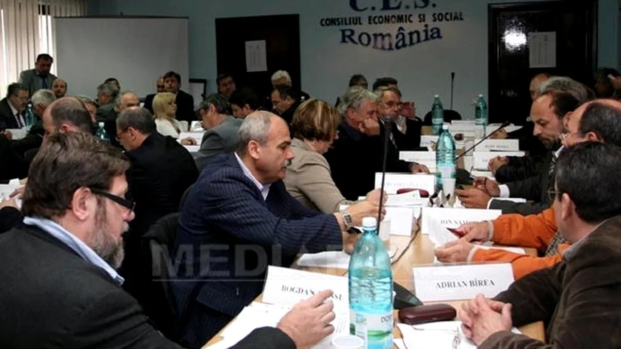 Sindicatele şi patronatele discută cu miniştrii Muncii şi Finanţelor despre scrisoarea către FMI