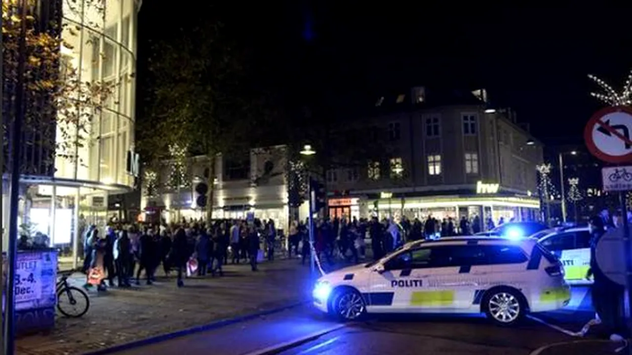 ATAC ARMAT într-un mall din Copenhaga: Cel puţin două persoane au fost rănite - GALERIE FOTO 
