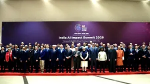 Summit global la New Delhi: Liderii lumii caută un consens pentru reglementarea inteligenței artificiale