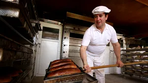 Arta cozonacului în trei reţete de scriitori. De la Mihail Kogălniceanu, Costache Negruzzi şi Păstorel Teodoreanu