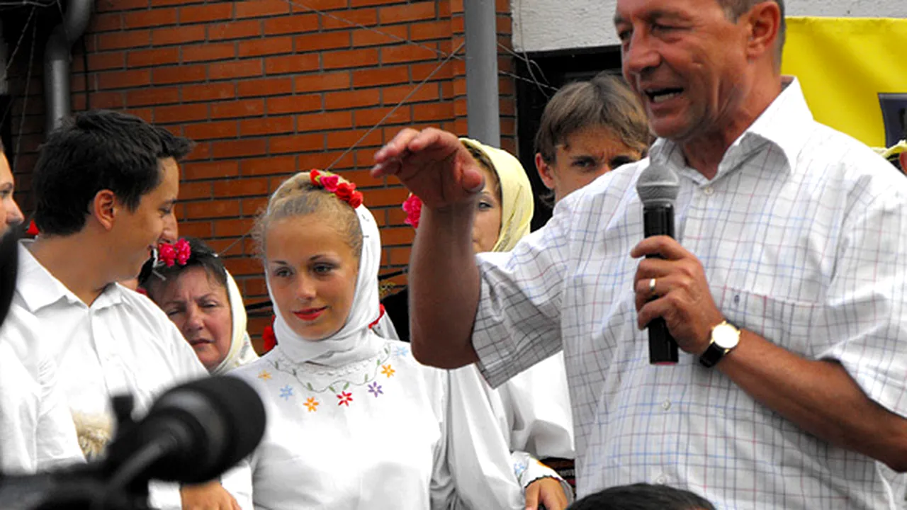 Băsescu: Există diferenţe de aplicare a legislaţiei sârbe cu privire la români