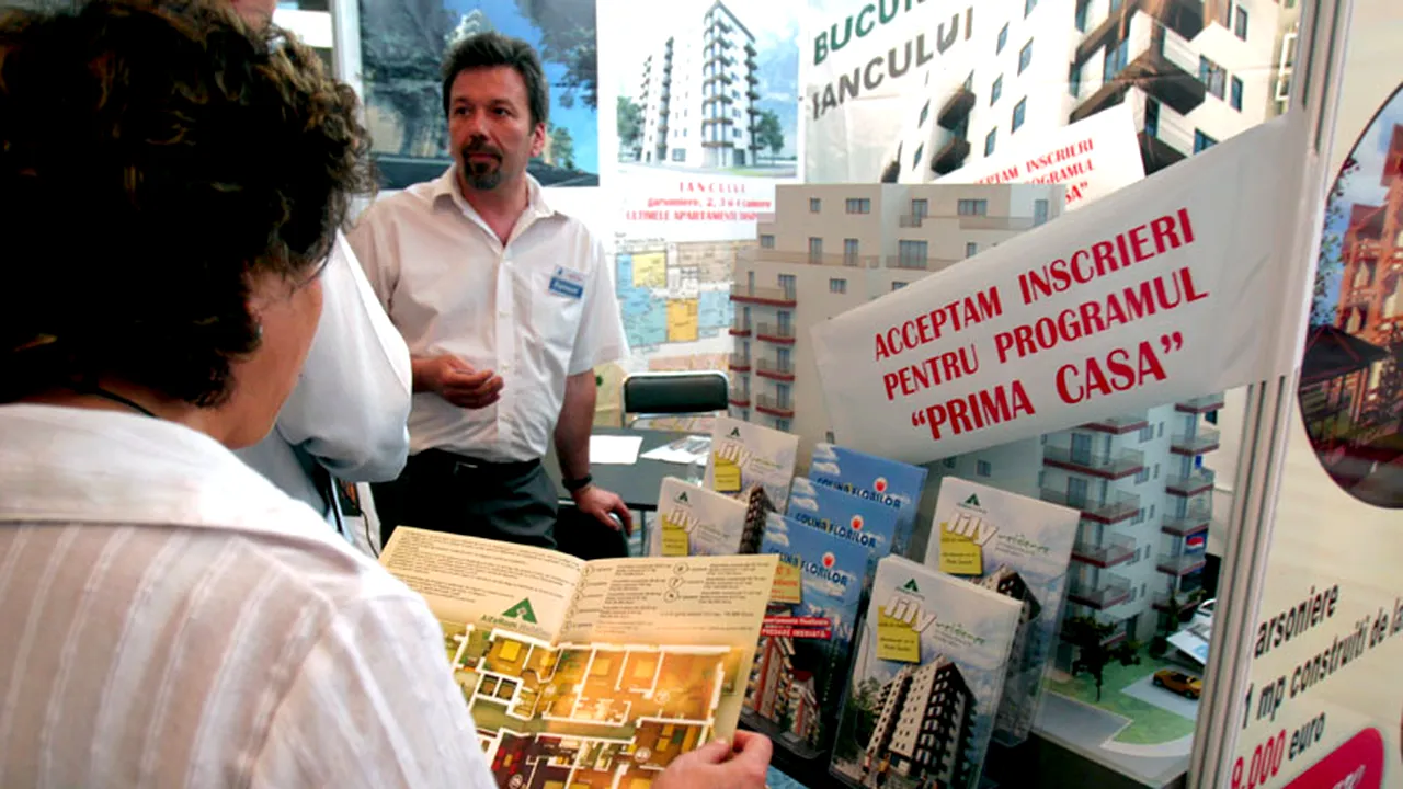 Ofertele târgului imobiliar: înscrieri în „Prima Casă”, locuinţă de 15.000 de euro şi 570 de euro pentru un metru pătrat construit