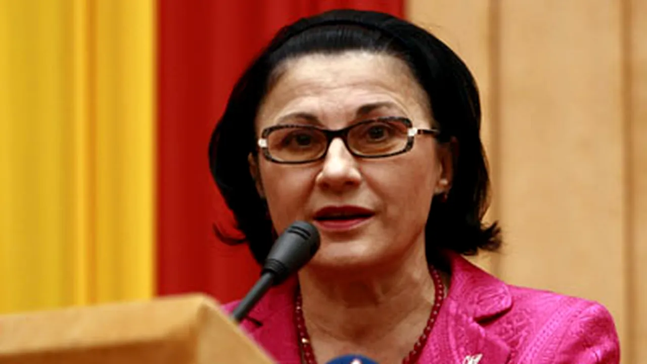 Andronescu: Creşterile salariale ale cadrelor didactice vor fi cuprinse în proiectul de buget