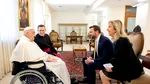 J.D. Vance e acuzat că l-a „ucis” pe Papa Francisc prin vizita sa de Paște / „Papa s-a uitat la tine și a zis gata, mi-a ajuns”