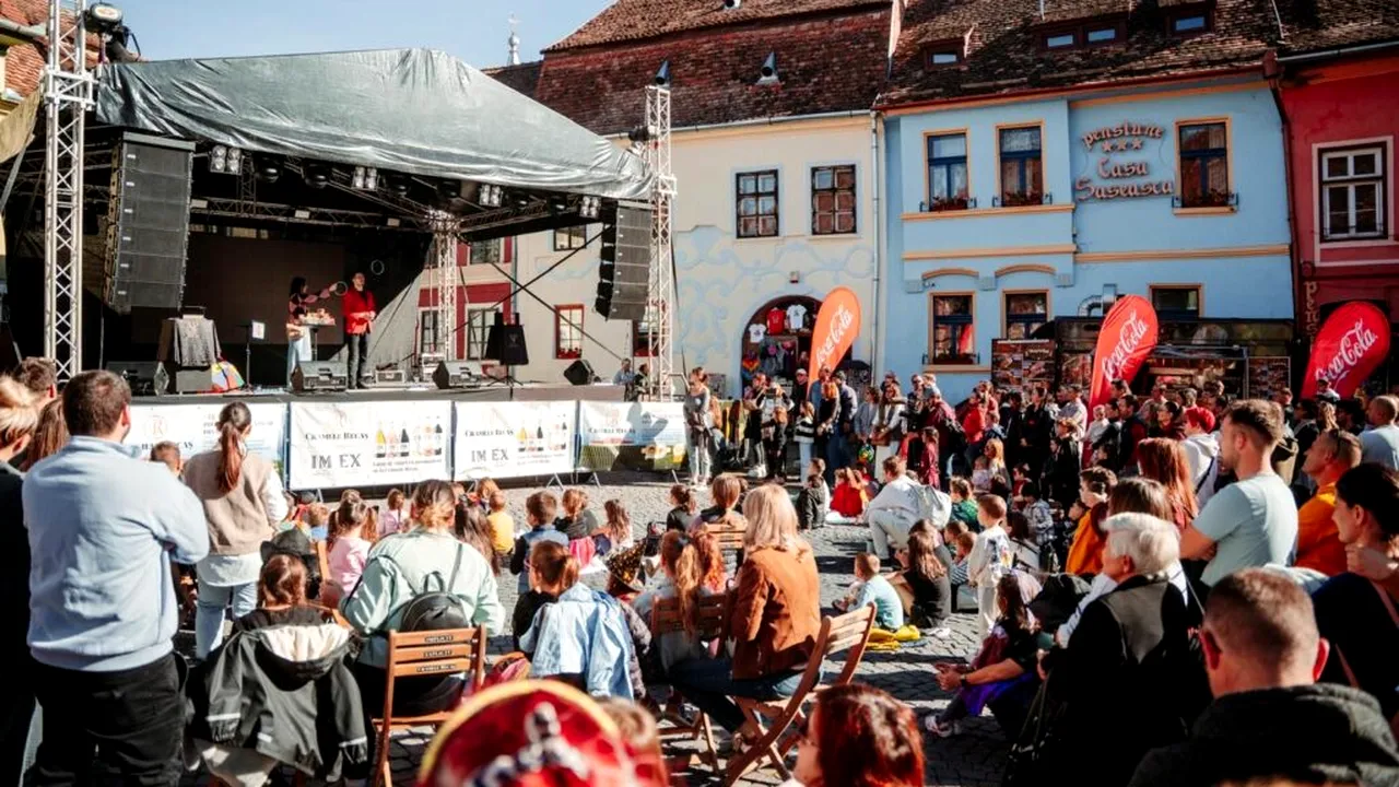 Sighișoara, ultima cetate medievală încă locuită din Europa, marchează începutul verii cu festivalul „Carnaval în cetate”. Accesul este liber | 28 mai - 1 iunie 2026