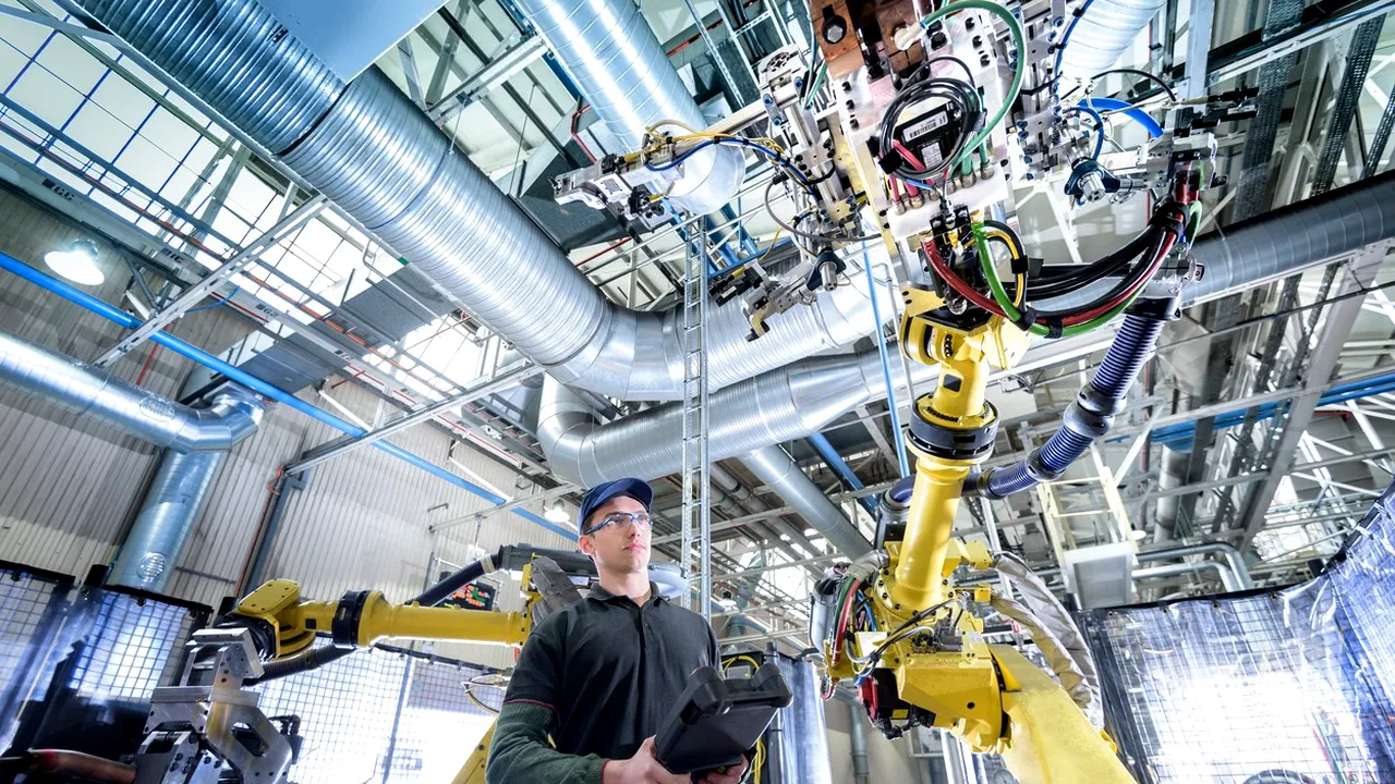 Roboţii vor prelua jumătate din munca oamenilor până în 2025. Raportul Forumului Economic Mondial: „Oamenii vor fi nevoiţi să se reprofileze”