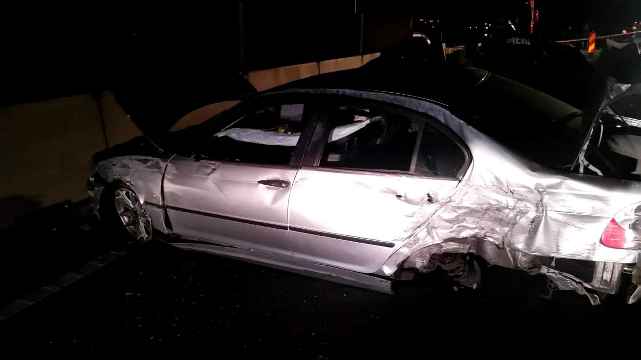 Un pasager luat la ocazie a fost rănit după ce şoferul a făcut accident