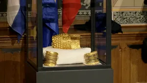 Ce dezvăluie NYTimes despre recuperarea Coifului de la Coțofenești, “comoara românească”