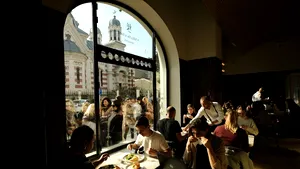 Gusturi pariziene pentru toţi, de la petit-matin până la minuit