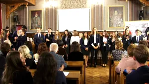 FELICITĂRI! Acesta este liceul din România unde aproape toţi elevii sunt premianţi în clasa a XII-a