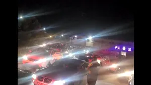 Agitație în apropierea bazei FCSB din Berceni: zeci de mașini și motociclete, posibile curse ilegale. Poliția a intervenit