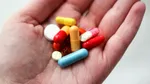 Un studiu arată că antibioticele au efect diferit la femei. Explicația experților din Barcelona 