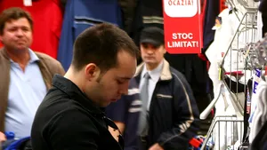 Ce vinde Fiscul. Vezi aici lista obiectelor pe care le-ai putea cumpăra mai ieftin de la ANAF