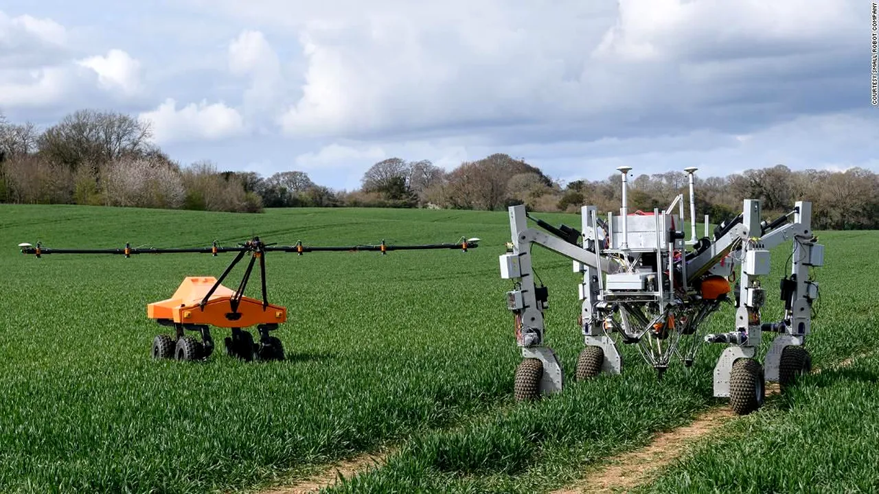 Agricultură într-un mod ecologic. Trei roboţi ajută fermierii să cureţe solul de buruieni şi să planteze