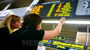 Zeci de zboruri au fost anulate în Noua Zeelandă, în urma unei scurgeri de carburant. 2.000 de pasageri au fost afectaţi