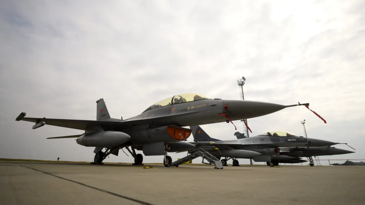 Turcia urmează să desfășoare avioane de luptă în România și Estonia în cadrul misiunilor NATO